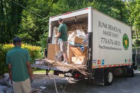 Best Property Management Cleanouts  in Janesville, IA